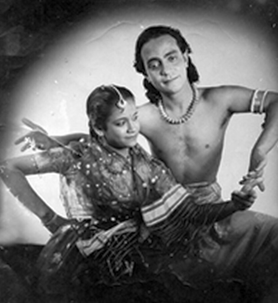 নৃত্যশিল্পী বুলবুল চৌধুরী ও লক্ষ্ণীরায়